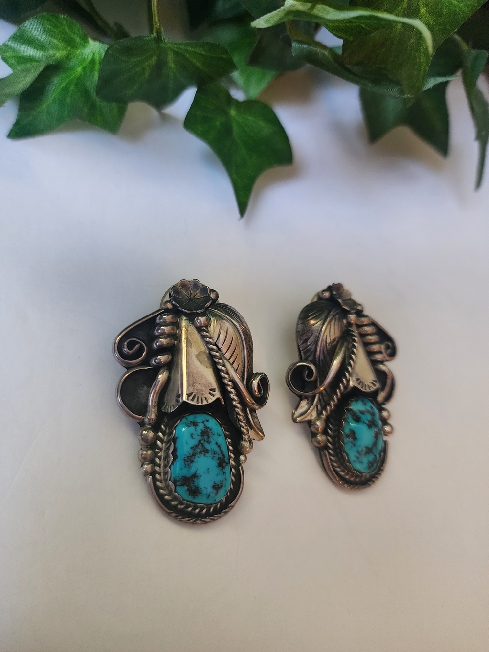 Turquoise Stone Silver Leaf Earrings - Blue Turquoise Women Jewelry - Picture 3 of 4